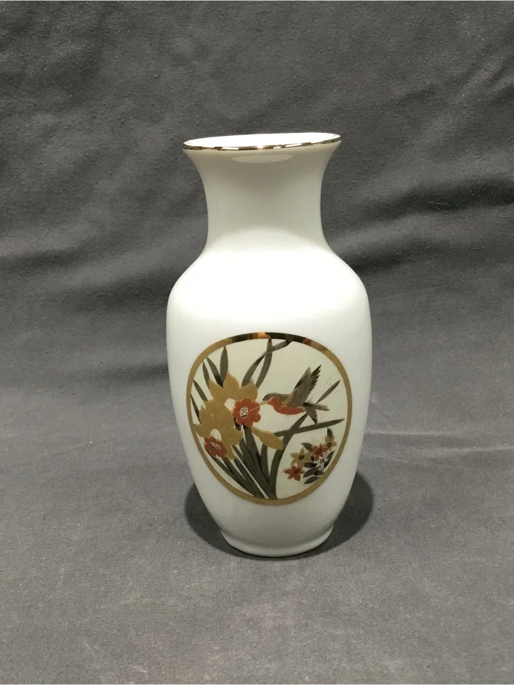 Vintage Japanese Porcelain Bud Vase
